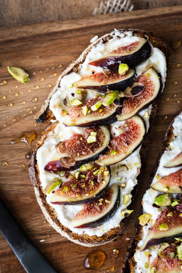Whipped Feta and Fig Toasts with Pistachios and Honey - Spoonful of Plants