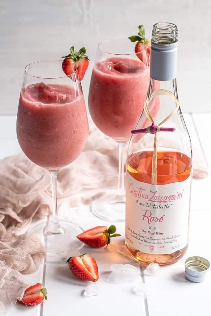 Quick and Easy Strawberry Frosé - Spoonful of Plants