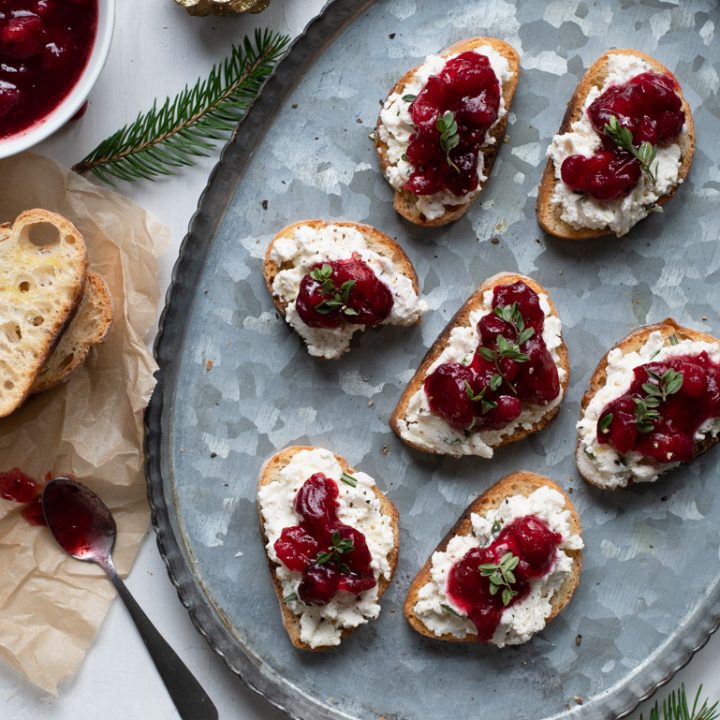 Vegan Cranberry and Herbed Cheese Crostini - Spoonful of Plants